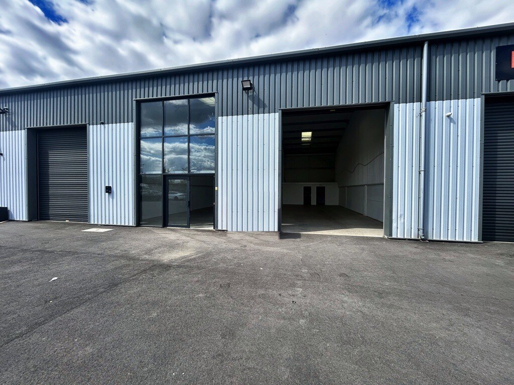 Pilkington, Doncaster to rent Primary Photo- Image 1 of 2