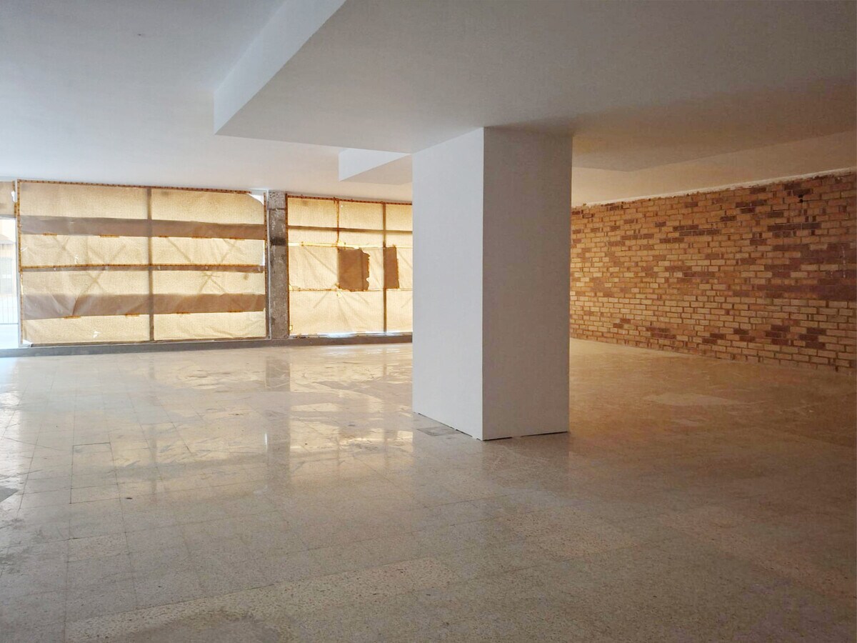 Mataró, BAR 08301 - Unit - -  - Interior Photo - Image 2 of 4