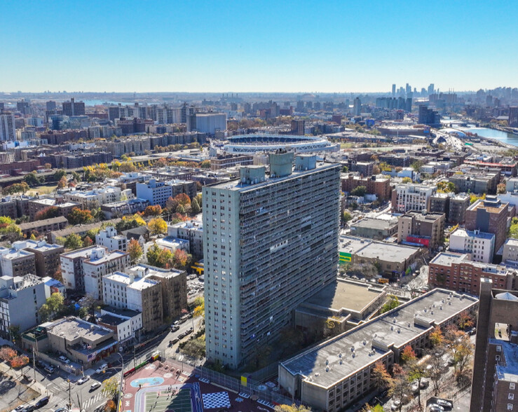 1133 Ogden Ave, Bronx, NY for sale - Primary Photo - Image 1 of 1