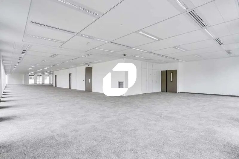 23-25 Avenue Aristide Briand, Arcueil to rent - Building Photo - Image 1 of 73