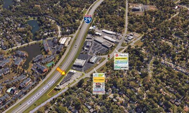 7751 NW Prairie View Rd, Kansas City, MO - AERIAL  map view