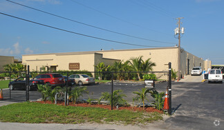 More details for 4351 NE 12th Ter, Oakland Park, FL - Industrial for Rent