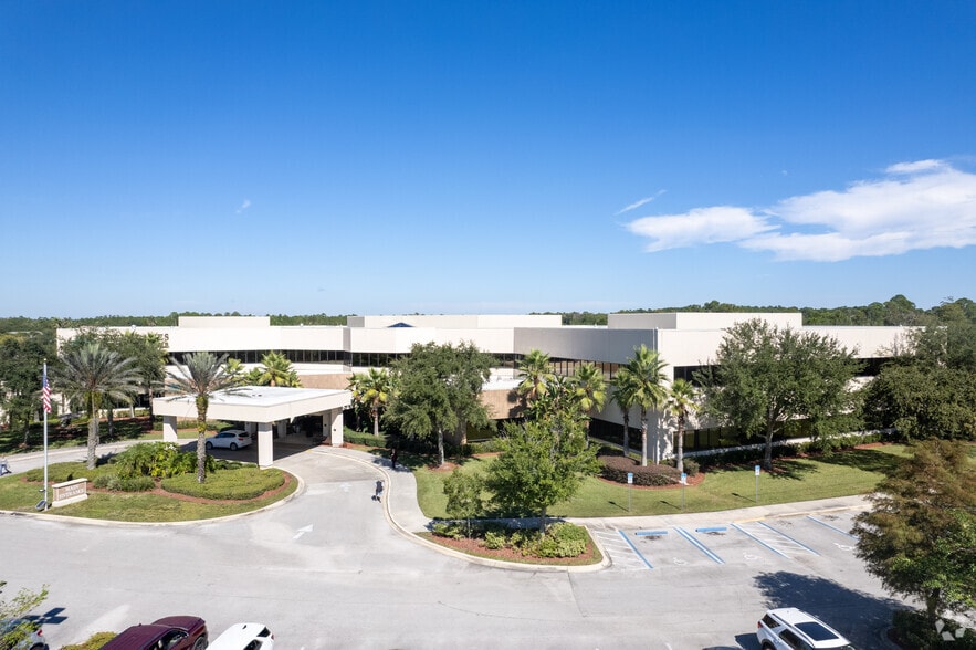 1890 LPGA Blvd, Daytona Beach 32117 UK