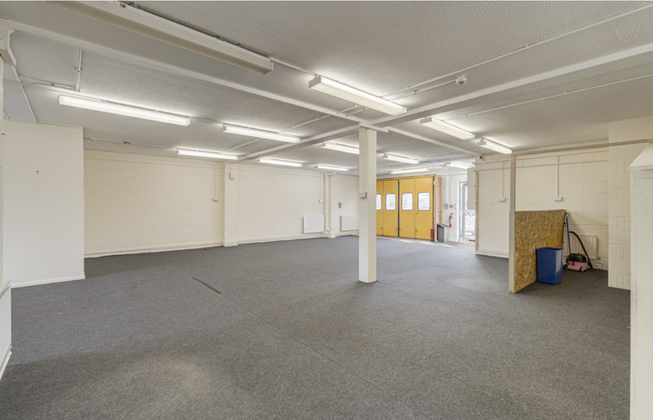 Arun Business Park, Bognor Regis, WSX PO22 9SX - Unit 17 - - Interior Photo - Image 2 of 2