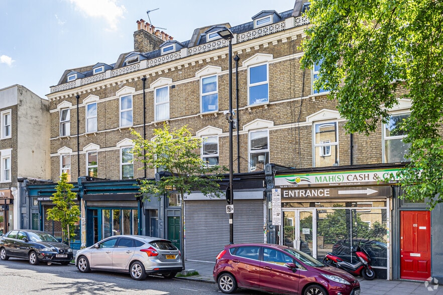 154 Tollington Park, London to rent - Building Photo - Image 3 of 3