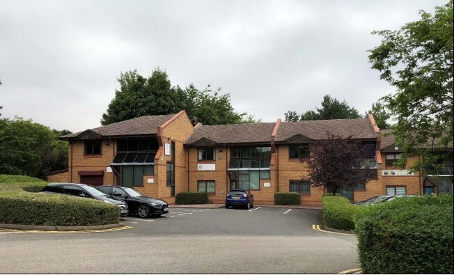 9-11 Pebble Clos, Tamworth for sale - Primary Photo - Image 1 of 1