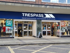 Mell Sq, Solihull to rent Building Photo- Image 1 of 1