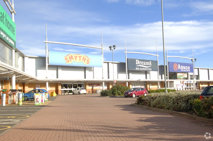 Carpet Trades Way, Kidderminster, DY11 6DY UK