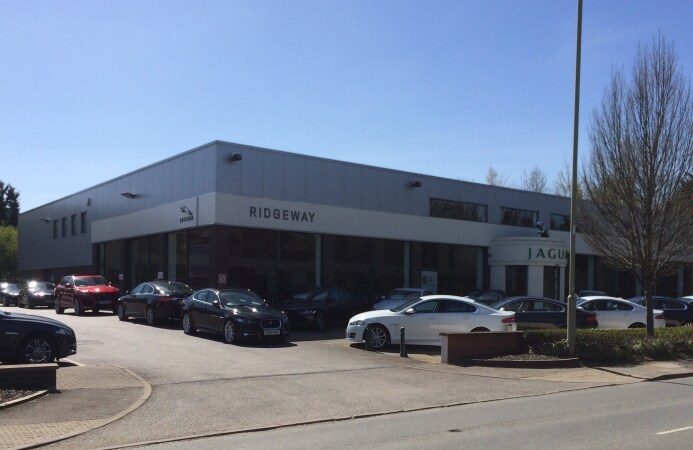 173 Cumnor Hl, Oxford for sale Primary Photo- Image 1 of 1