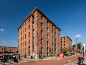 Albert Dock, Liverpool for rent Primary Photo- Image 1 of 43