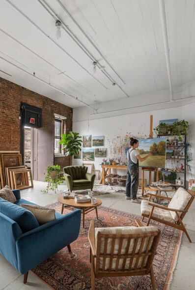 148 India St, Brooklyn, NY to rent - Interior Photo - Image 2 of 25