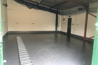 7-15 Craven Way, Newmarket to rent Interior Photo- Image 2 of 2