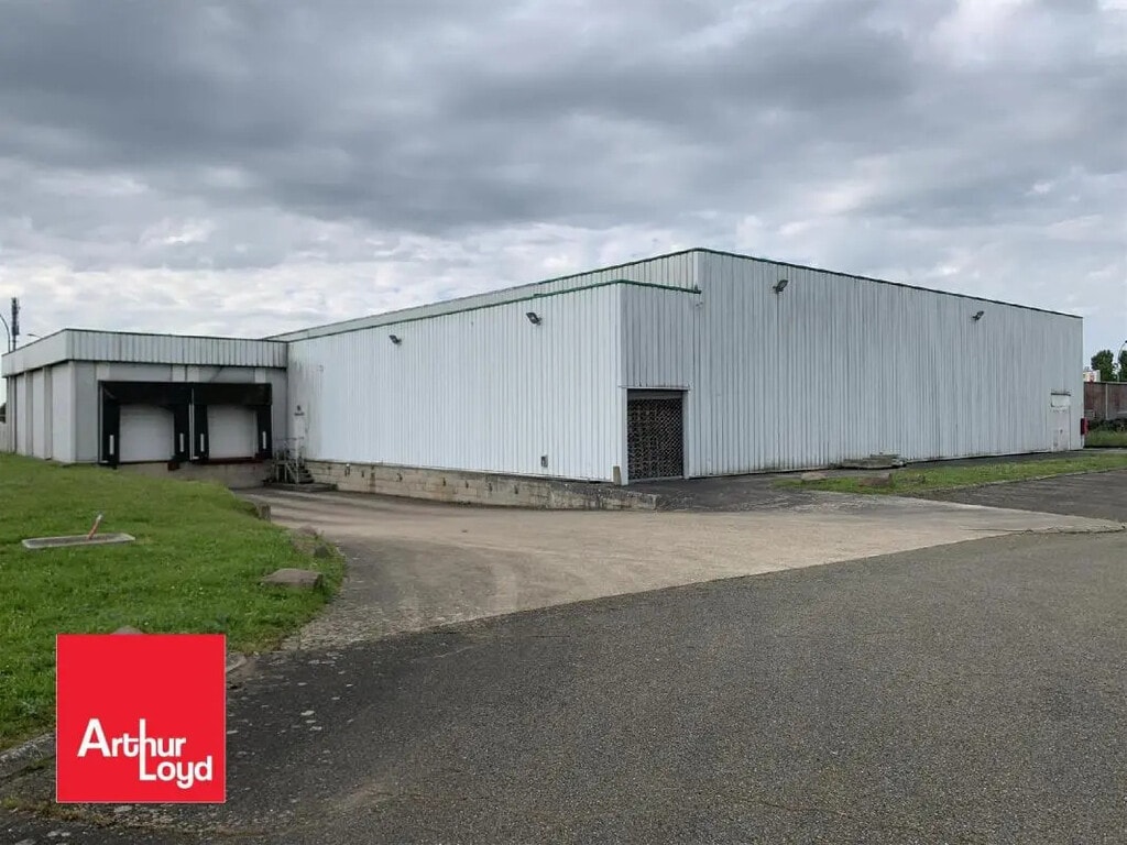 Vente Local d'activités 1 856 m² - Photo 1