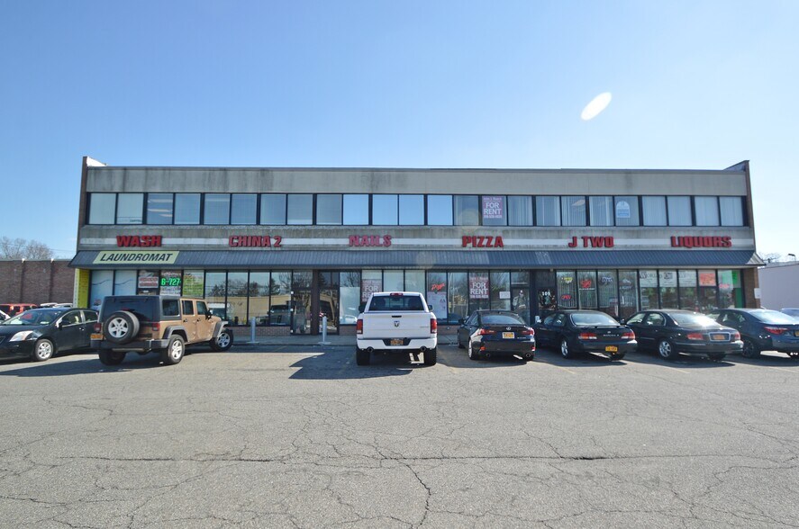 201 Northwest Dr, Farmingdale, NY for rent - Building Photo - Image 1 of 2