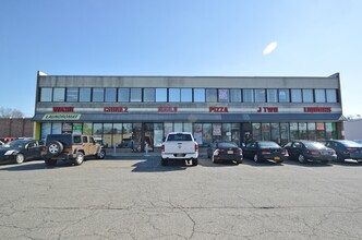 201 Northwest Dr, Farmingdale, NY for rent Building Photo- Image 1 of 3