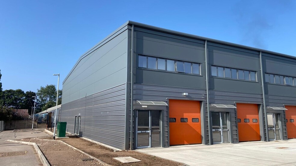 Endermere Rd, Coventry to rent - Building Photo - Image 3 of 6