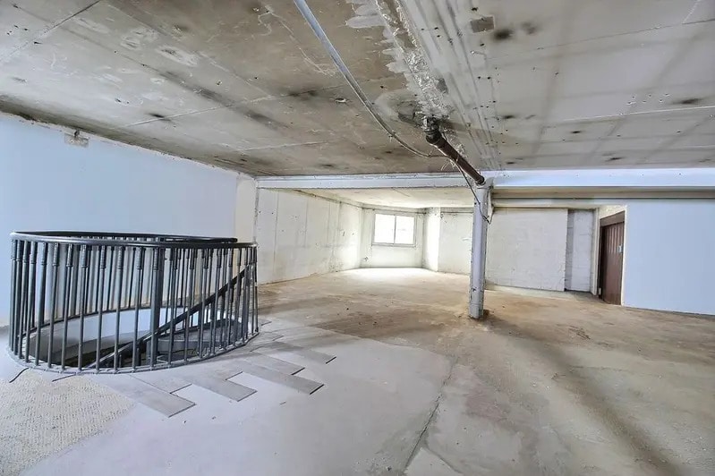 Vente Bureaux 708 m² - Photo 1