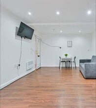 267 Eversholt St, London to rent Interior Photo- Image 2 of 4