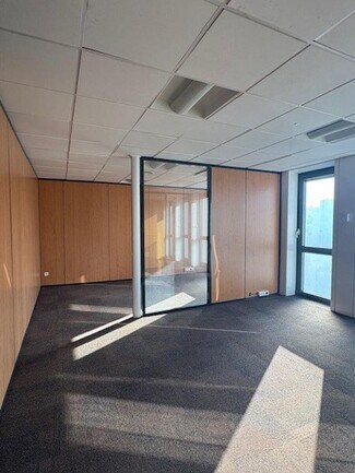 More details for 6 Rue De Berri, Paris - Office to Rent