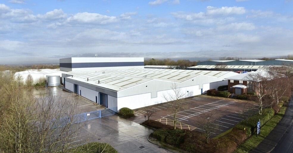 Ranglet Rd, Preston to rent - Building Photo - Image 2 of 4