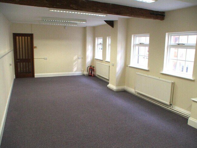 More details for 47 Market Pl, Henley On Thames - Office to Rent