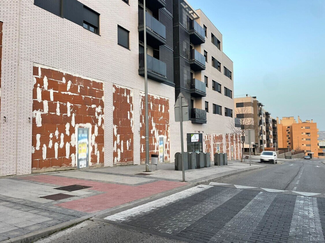 Arganda del Rey, MAD 28500 - Unit 01 - - Interior Photo - Image 2 of 2