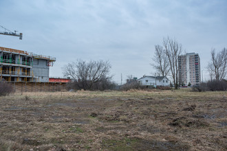 2714 Princess St, Kingston, ON for sale Primary Photo- Image 1 of 1