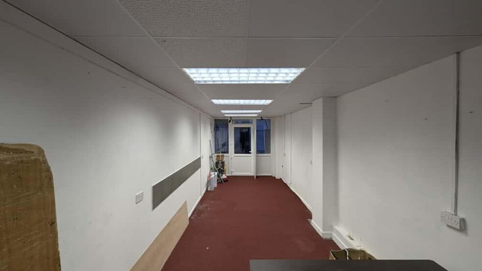 15 Blandford St, Sunderland to rent - Building Photo - Image 2 of 3