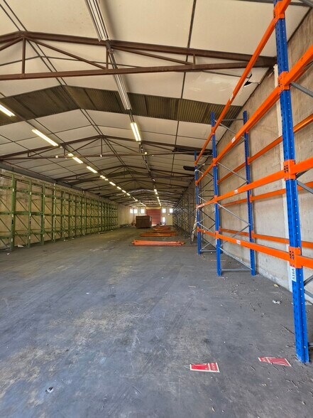 Industrial in Canovelles, Barcelona to rent - Interior Photo - Image 2 of 4