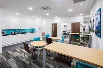 Harvest Cres, Fleet to rent Interior Photo- Image 1 of 7