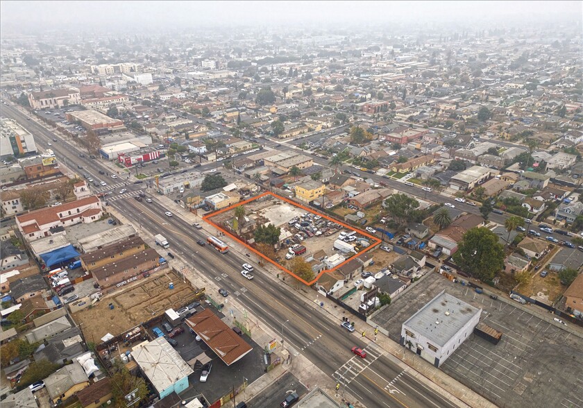 1218 W Manchester Ave, Los Angeles, CA for sale - Building Photo - Image 3 of 9