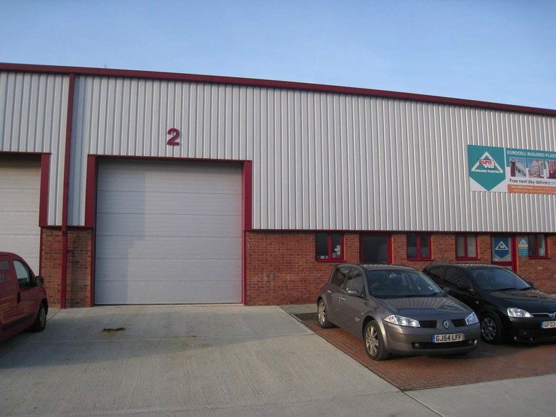 George Summers Clos, Rochester for sale - Building Photo - Image 3 of 7