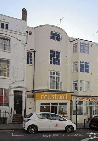 35 Waterloo St, Hove for sale - Primary Photo - Image 1 of 1