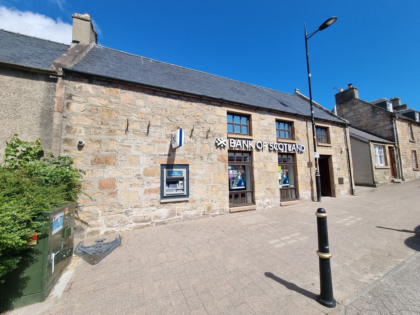 9-13 High St, Alness for sale Primary Photo- Image 1 of 1