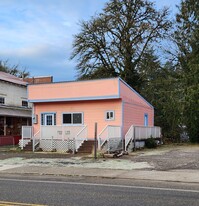 311 NW Kerron Ave, Winlock - Commercial Property