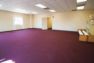 5800 Airline Dr, Houston, TX for rent Building Photo- Image 2 of 5