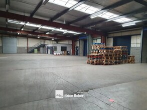 Light Industrial in Saint-Quentin-Fallavier for sale Interior Photo- Image 2 of 6