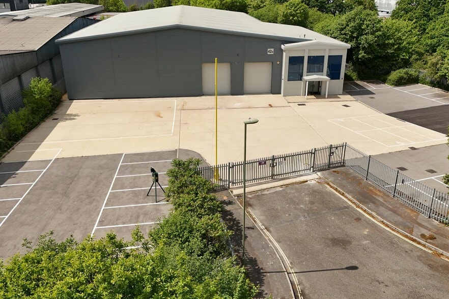 Oriana Way, Nursling to rent - Building Photo - Image 1 of 6