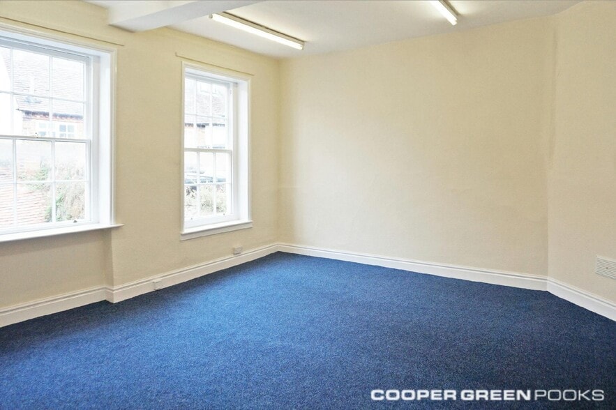 10-11 High St, Shrewsbury to rent - Interior Photo - Image 3 of 3