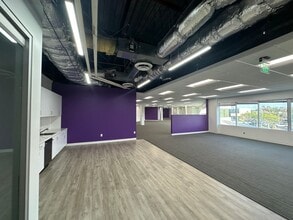 7 Corporate Park, Irvine, CA to rent Interior Photo- Image 2 of 10