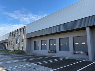 More details for 11 Avenue Du 24 Août 1944, Corbas - Light Industrial to Rent