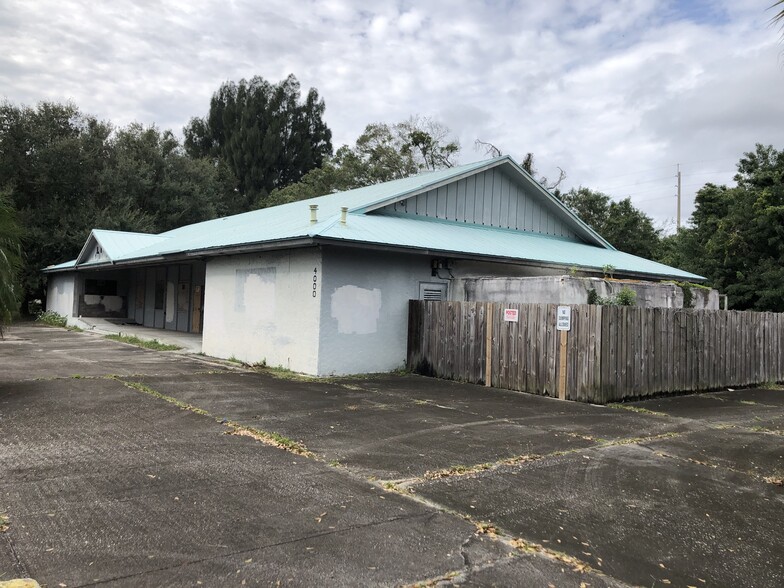 4000 Atlantic Blvd, Vero Beach, FL for sale - Building Photo - Image 1 of 1