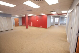 3200 Main St NW, Coon Rapids, MN for rent Interior Photo- Image 1 of 17