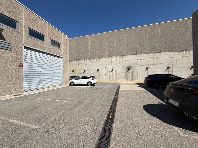 Industrial in Tarragona, Tarragona to rent - Building Photo - Image 2 of 6
