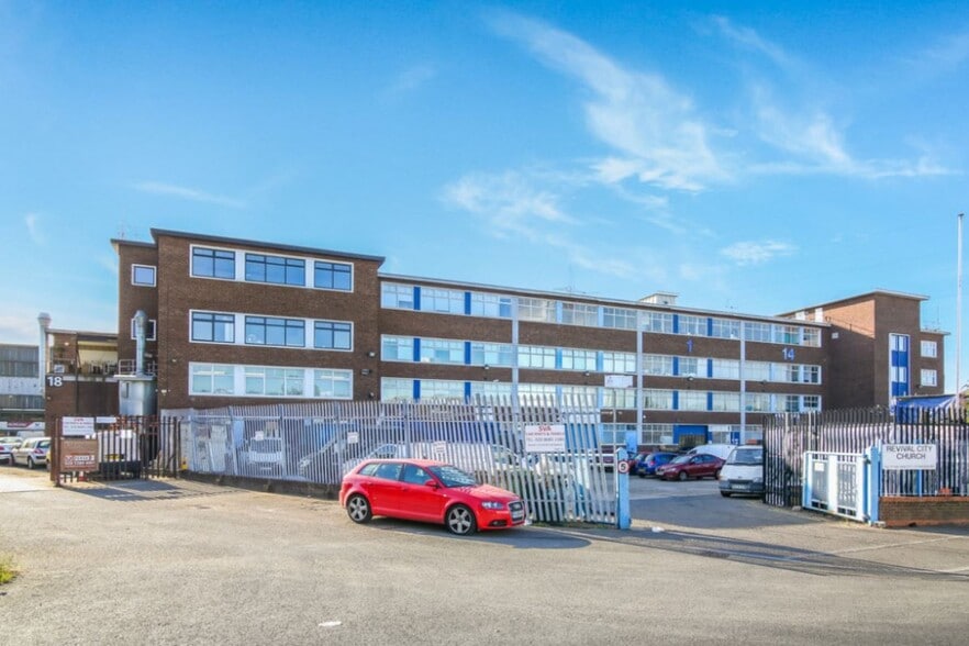 1-11 Willow Ln, Mitcham for sale - Building Photo - Image 1 of 1