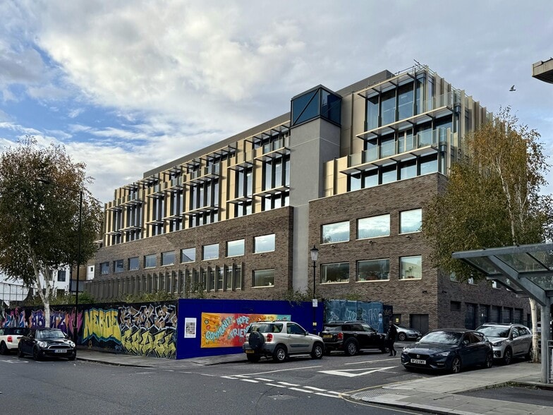 The Gramophone Works, London to rent - Building Photo - Image 2 of 11
