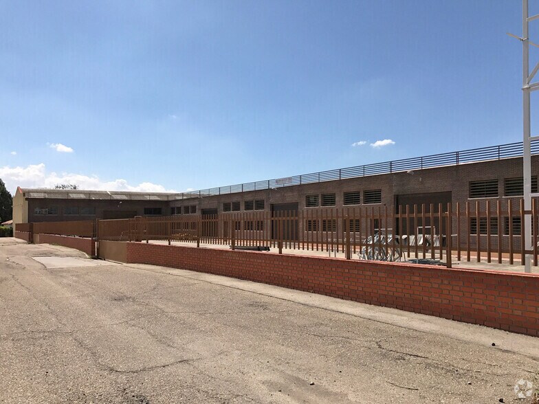 Carretera de Madrid a Aranjuez, 34, Aranjuez, Madrid to rent - Building Photo - Image 3 of 4