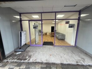 1 Canning Rd, Harrow to rent Interior Photo- Image 1 of 4