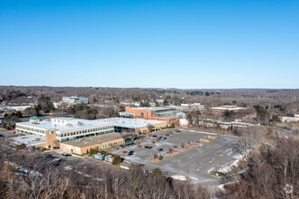 35 Nutmeg Dr, Trumbull, CT - aerial  map view