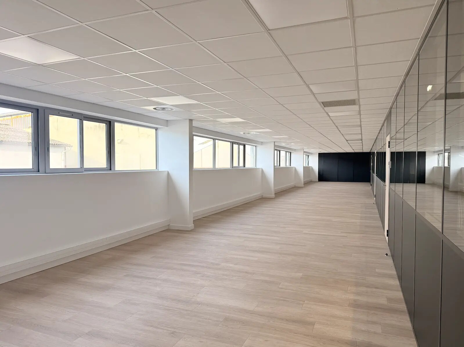 15 Rue Eugène Hénaff, Vénissieux to rent Interior Photo- Image 1 of 4